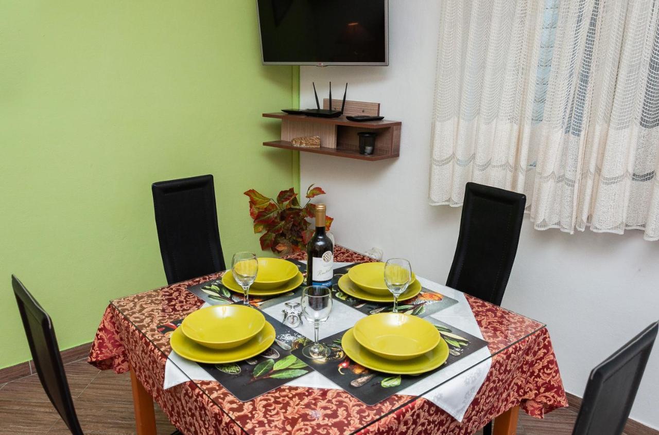 Guesthause Arbor Daire Split Dış mekan fotoğraf
