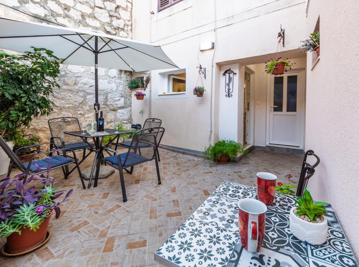 Guesthause Arbor Daire Split Dış mekan fotoğraf